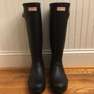 Matte black Hunter ‘original tall’ rain-boots